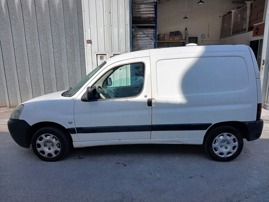 Peugeot Partner (caixa isotermica)
