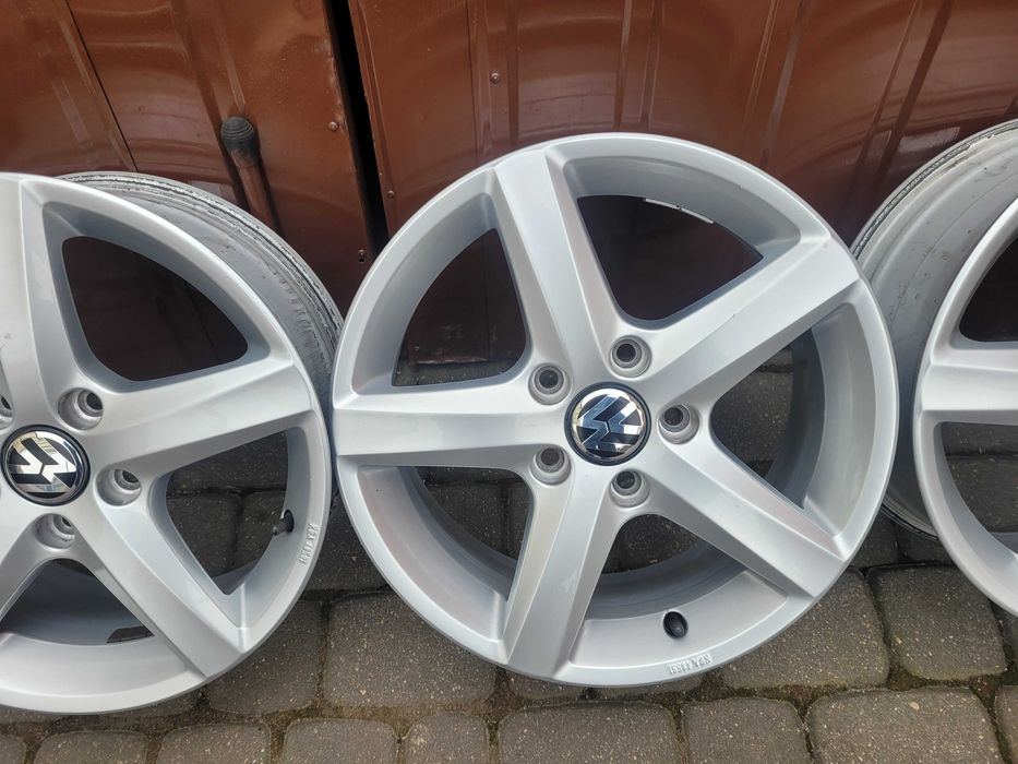 Felgi aluminiowe R 16  VW   Orginał