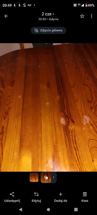 Sprzedam stół drewniany rozkładany  z 6 krzesłami