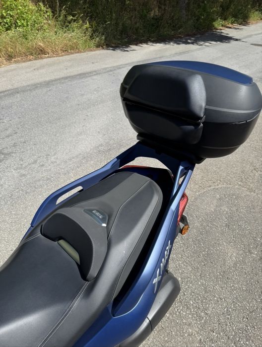 Yamaha X-max 125