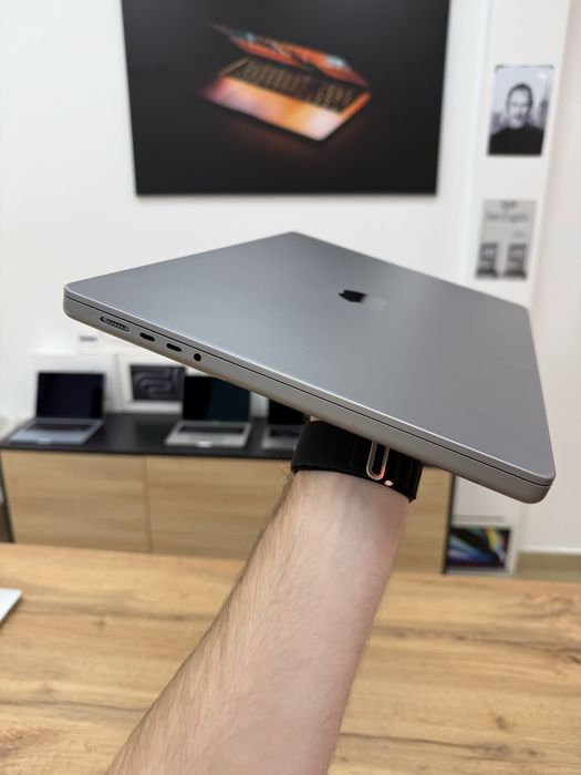 Потужний Macbook Pro 16 M1Pro 32/1Tb, ТОПОВА конфігурація