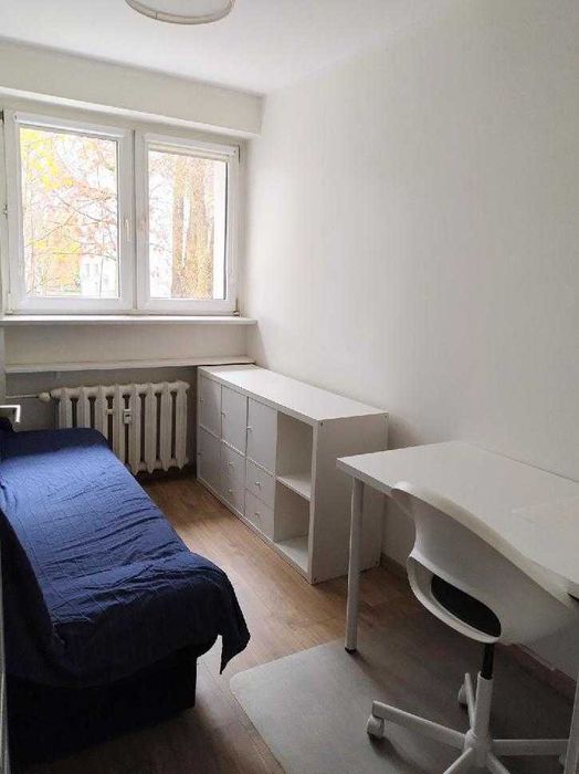 Uroczy pokój 1-osobowy w pięknej okolicy w mieszkaniu studenckim...