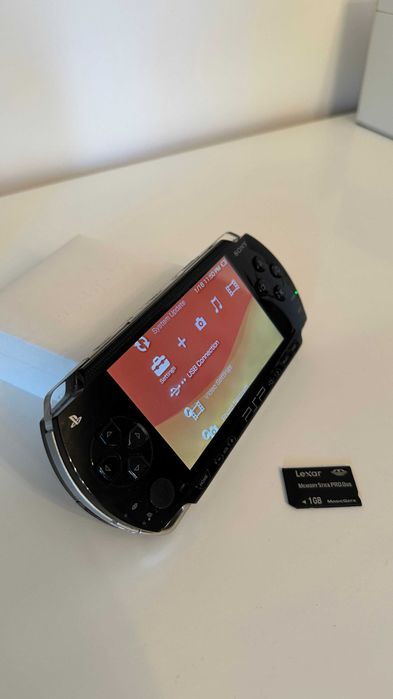Sony PSP 1000 Desbloqueada + Carregador + Cartão Memória