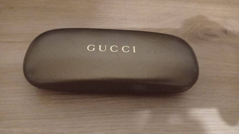 GUCCI oryginalne etui na okulary