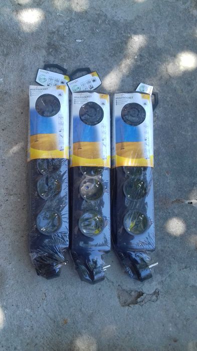 Tomadas Elétricas 4 S