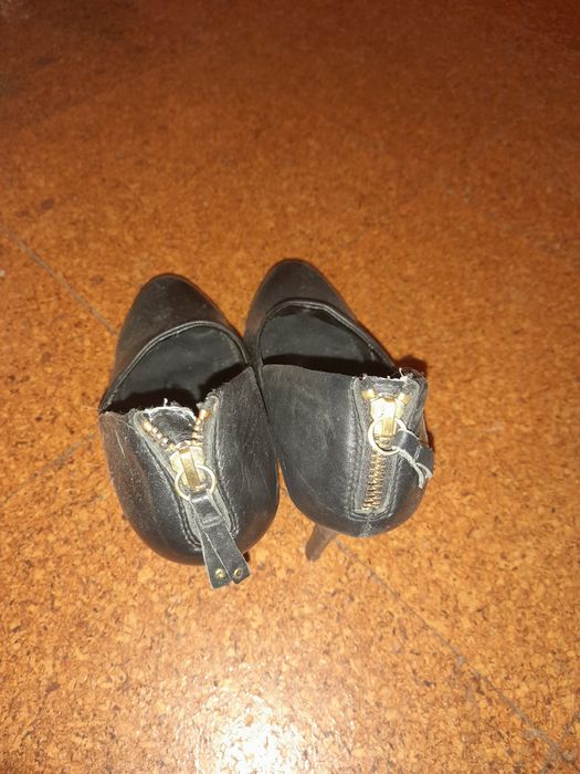 Sapatos usados da Zara