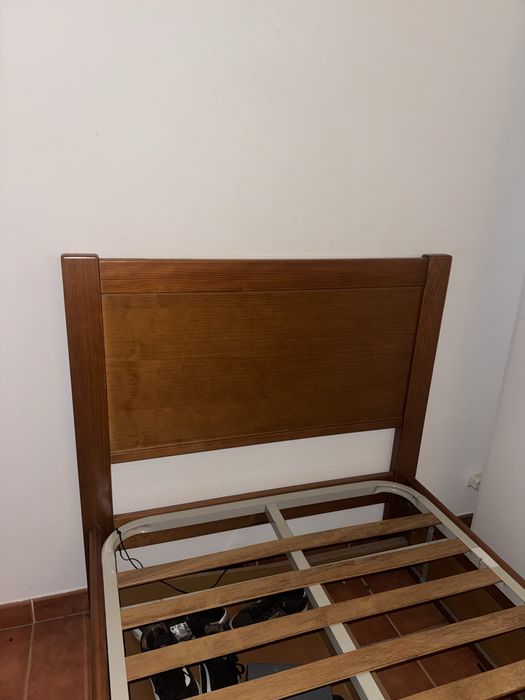 Cama de solteiro