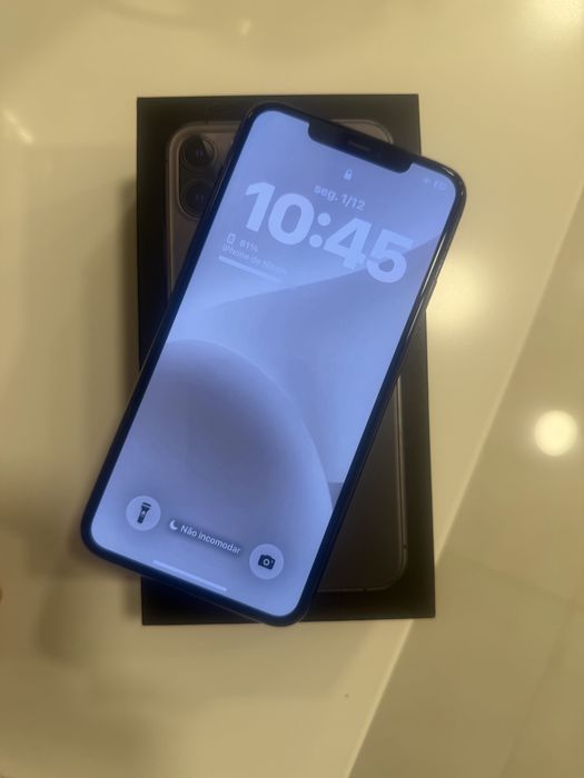iPhone 11 Pro Max 256GB impecável