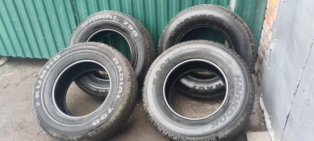 Продам літню , практично нову, резину  245/70/16
