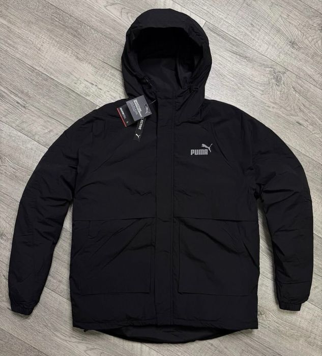 Нова чоловіча курточка Puma ,розмір М , оригінал