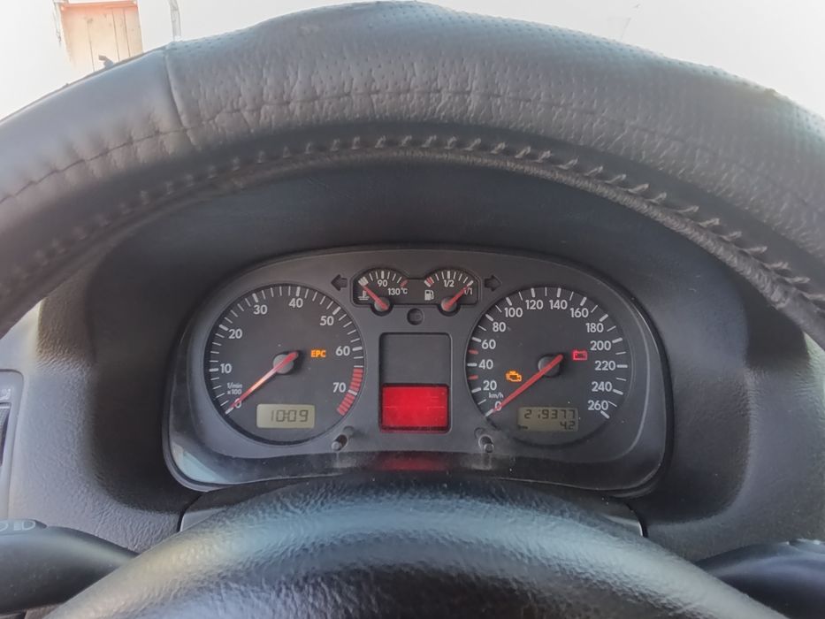 Продаю Гольфа 4 універсал