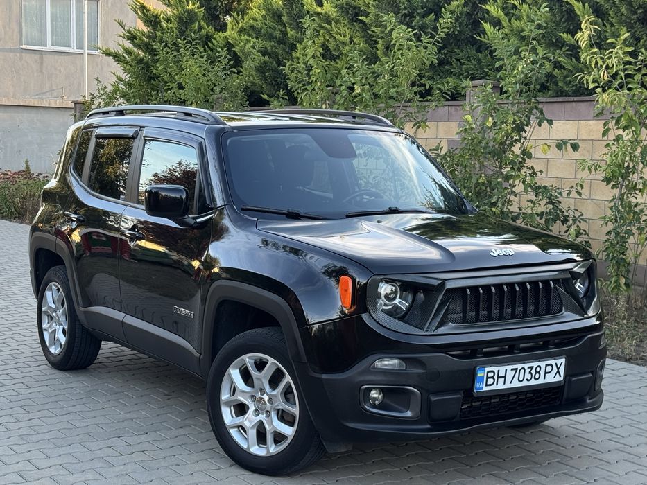 Продам машину Jeep Renegate
