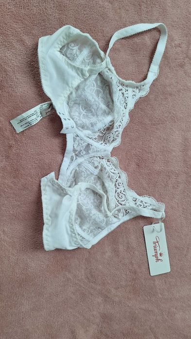 Biustonosz 80B Triumph Amourette biały miękki koronkowy,nowy