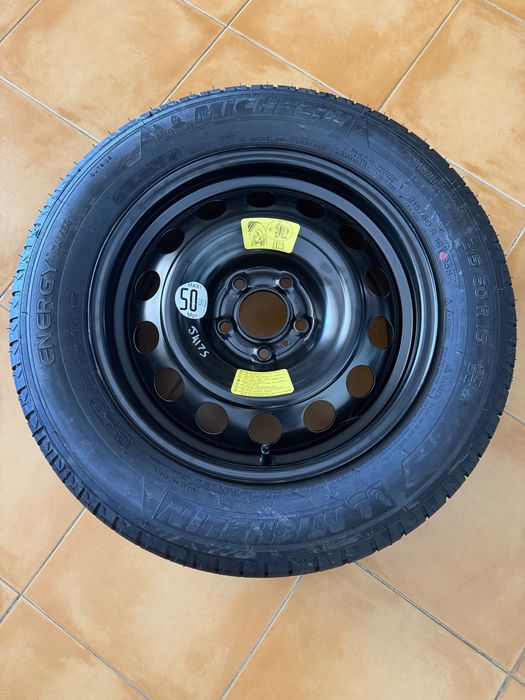 Pneu suplente 5x108 jante 16