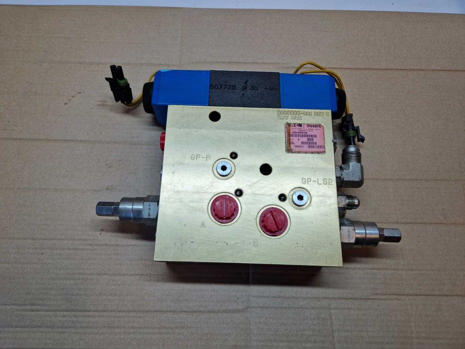 TRIMBLE Blok z cewkami H3