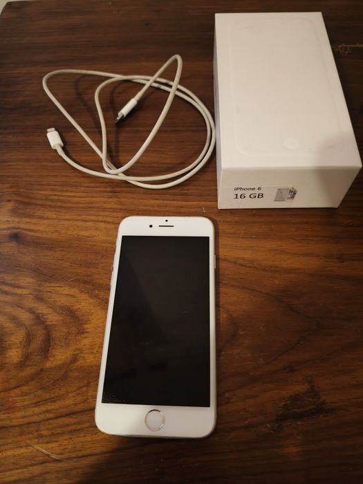 iPhone 6 usado caiu uma vez mas funciona bem 16 gb