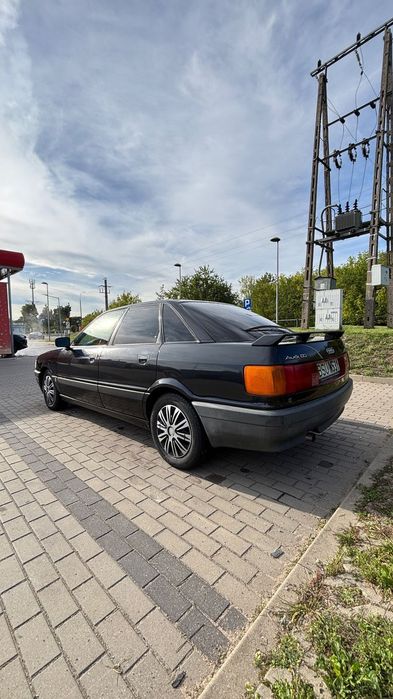 Audi 80