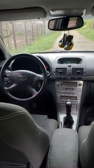 Toyota Avensis 2003 2.0D4D отличное состояние