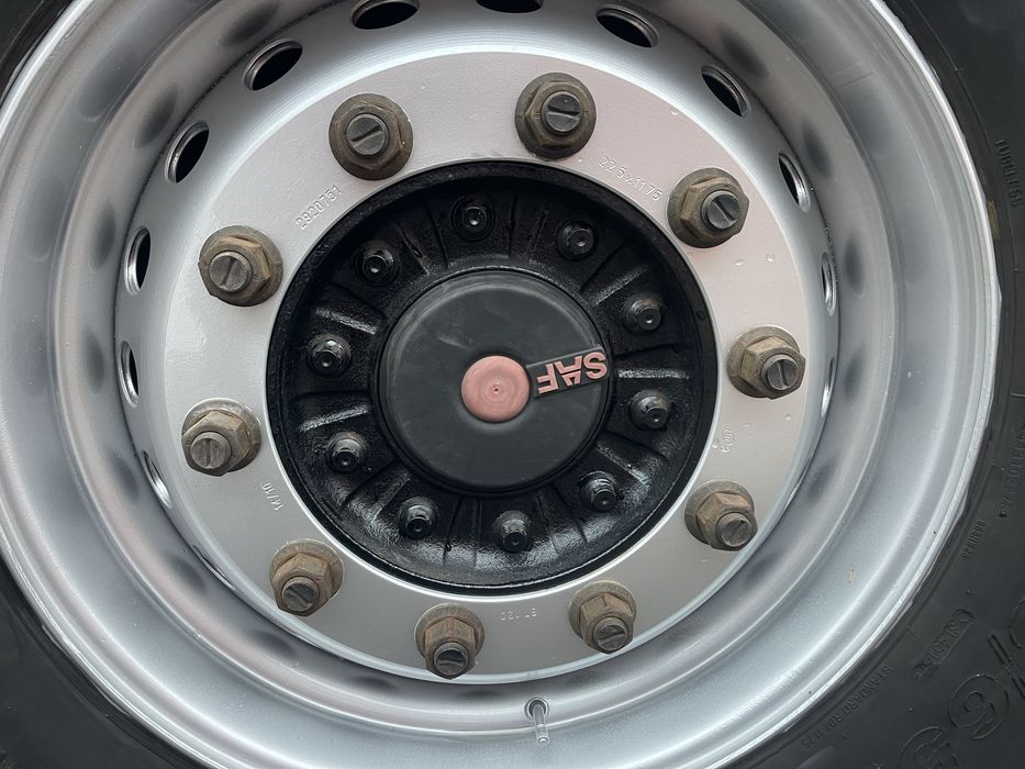 krone 2014 г.в SAF intrax