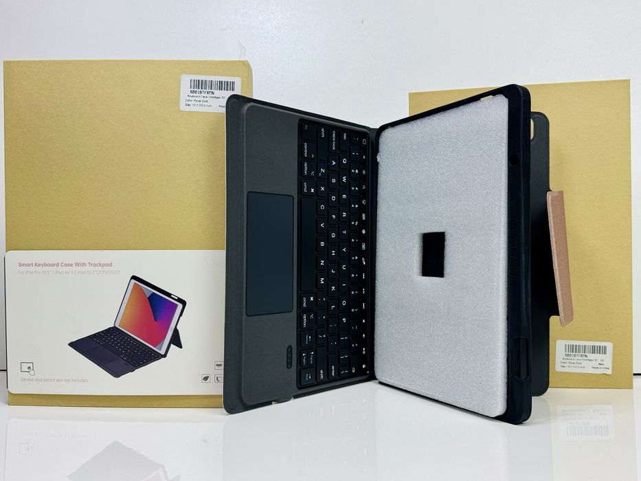 Новий чохол з клавиатура та тачпадом для iPad/Pro 10,2 і 10,5 дюймів