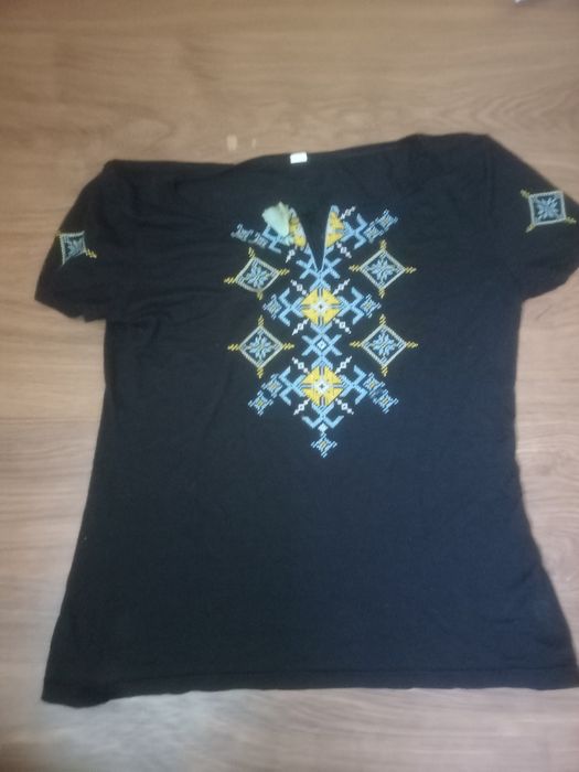 Футболка вишиванка чорна xs