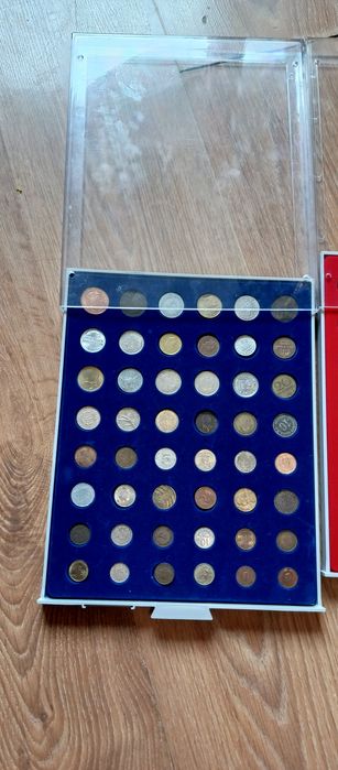 Kasetka z monetami