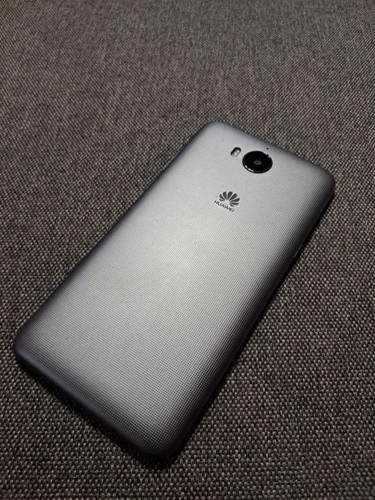 Huawei Y7 2/16 повністю справний
