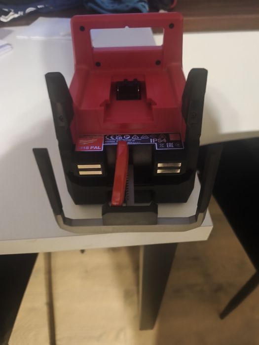 Elektronika /oświetlenie/lampa warsztatowa