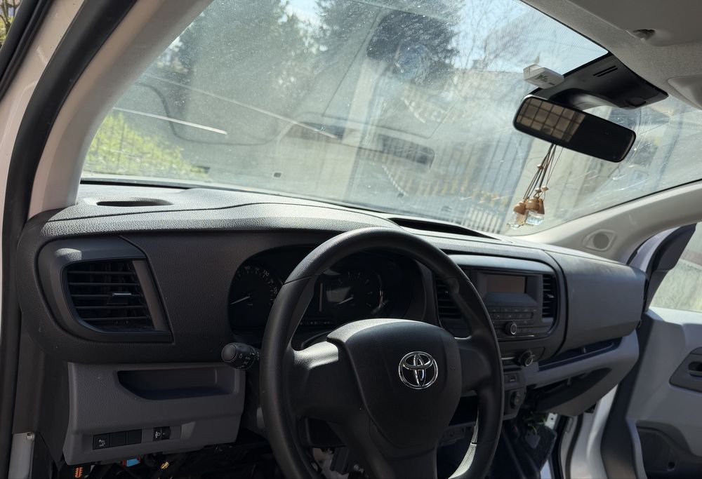 Toyota proace D4D longa 1.5D  furgao  pequeno toque  c/iva