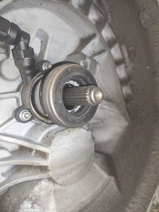 Caixa de velocidades Opel Corsa D  5 velocidades de 2014