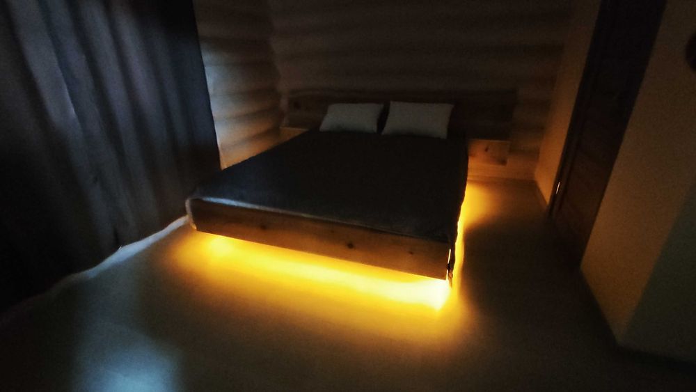 Оренда зняти будинок подобово Карпати Ясіня чан джакузі спа річка