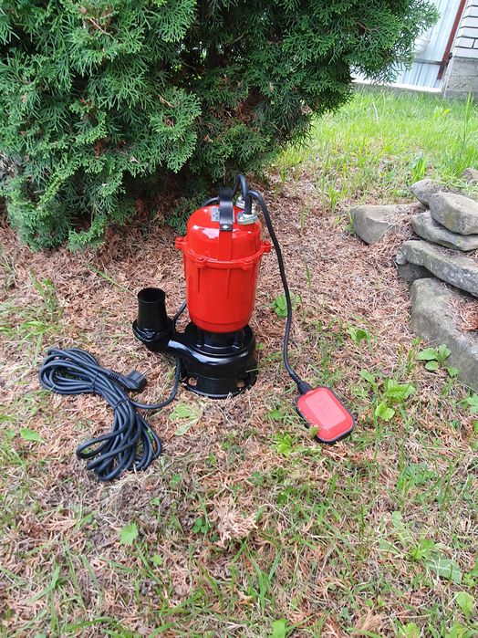 Насос 2,7 kW Фекальний Дренажний с Дробилкой (ТІЛЬКИ ДОСТАВКА ПОШТОЮ)