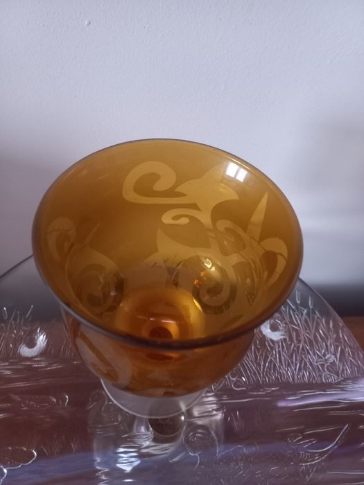 Wazon kielich na stopie