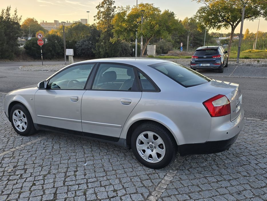 AUDI a4  gasolina