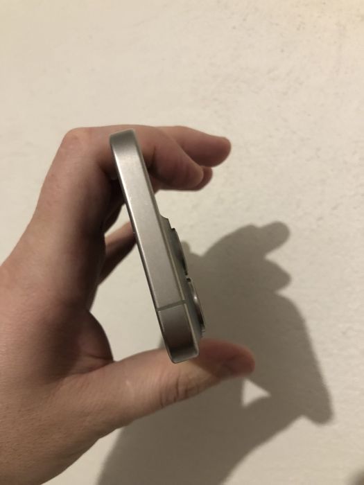 Продам iPhone 15 Pro 256GB eSim