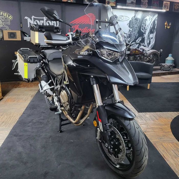 QJ MOTOR SRT 700 /  2026