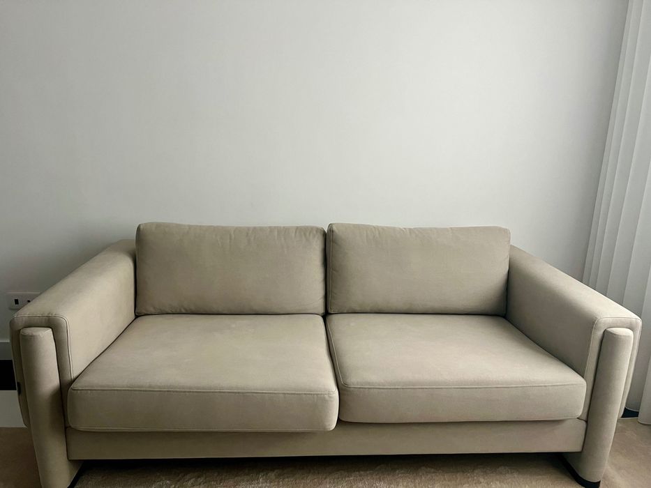 Sofá bege J. Barbosa