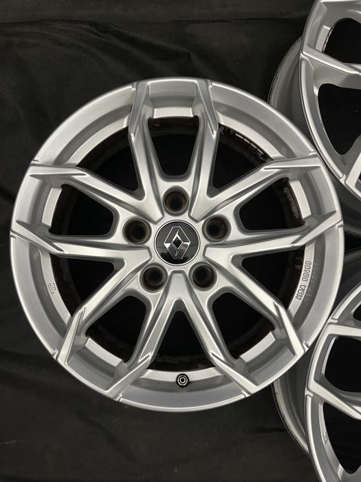 Диски R16 5x114.3 Et38 6.5J. Renault Trafic 3 Megane Scenic Duster Kaptur Talisman Mazda 3 6 Hyundai Sonata Kona Elantra Tucson KIa Niro Soul Ceed K5