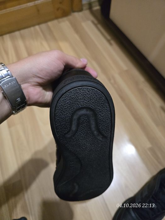 Кросівки Adidas Courtblock