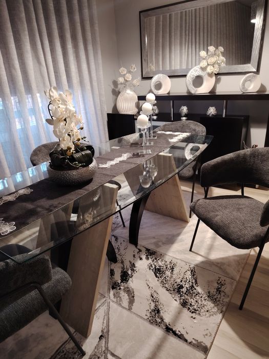 Venda de mesa sala jantar