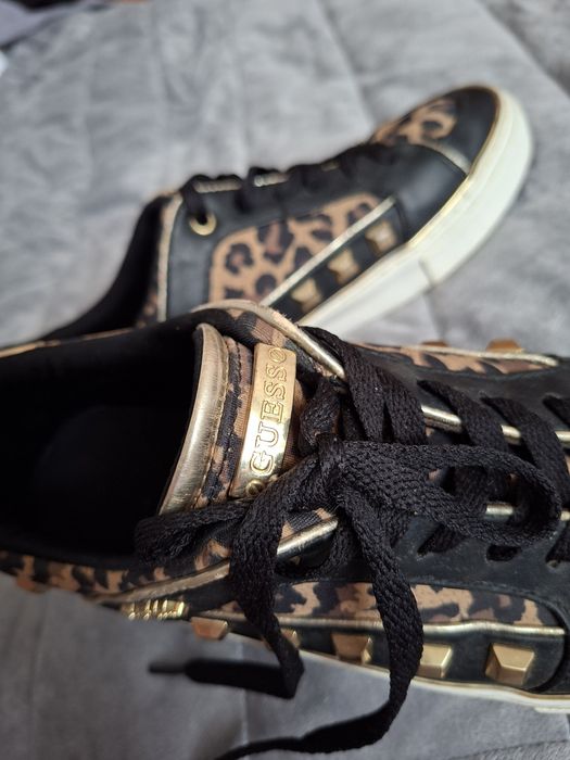 Кеди guess леопардові з шипами