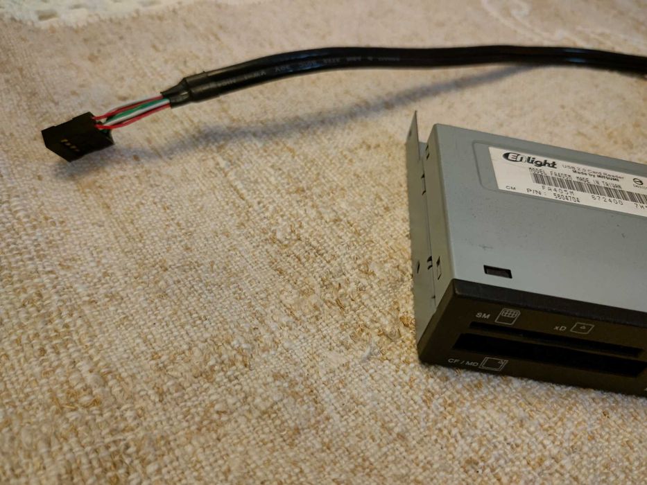 Enlight leitor de cartões 3.5" via USB header