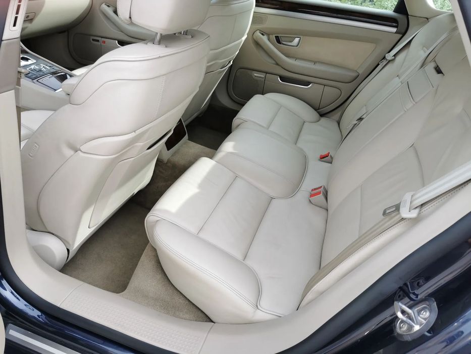 Audi A8 Bezwypadkowy