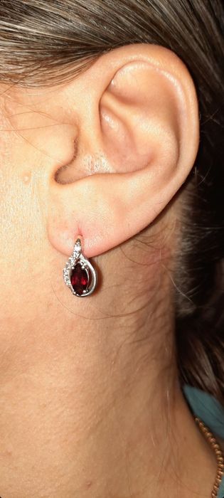 Серебряные серьги.Очень красивые.Срібні сережки .