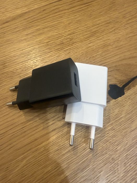 Адаптер для зарядки USB