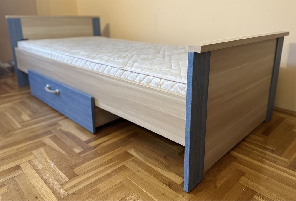 Łóżko dziecięce z szufladą