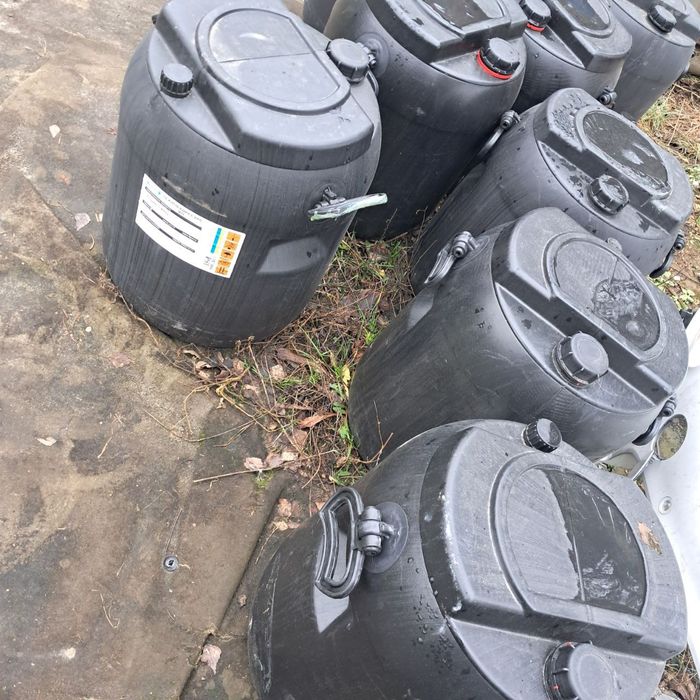 продам бочки 50л з під розчинника