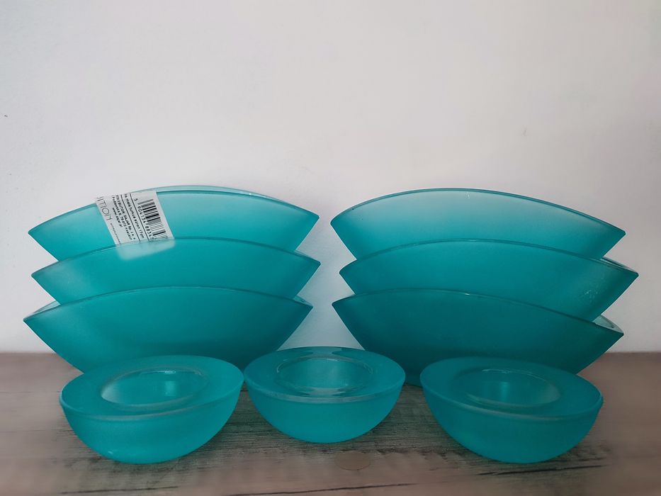 Komplet ozdobnych szklanych łódeczek plus świeczniki