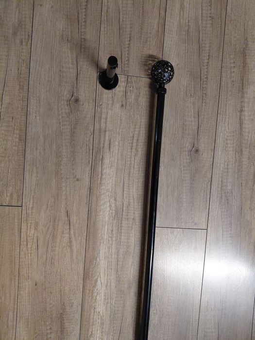 Karnisz 200cm czarny