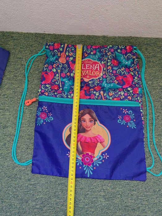 Saco em tecido estampado da Elena de Avalon